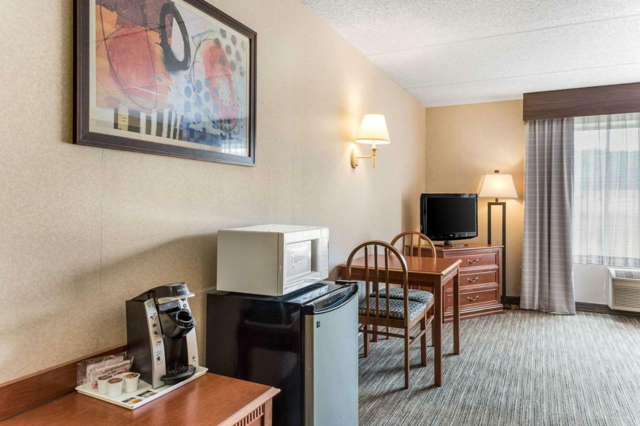 Comfort Inn & Suites Findley Lake Zewnętrze zdjęcie